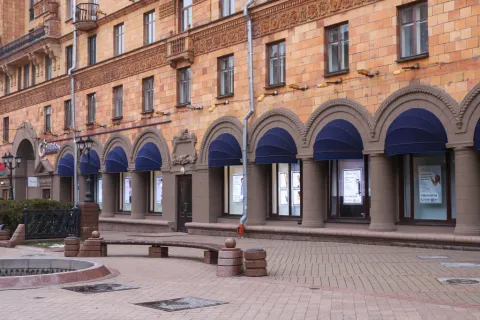 Интерьер E-clinic, ул. Ленина, 5
